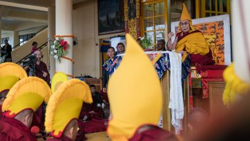 神変大祈願祭の法話会