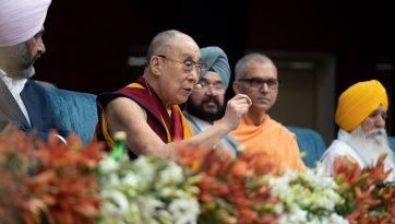 グル･ナーナク･デブ大学で異なる宗教間会議にご出席